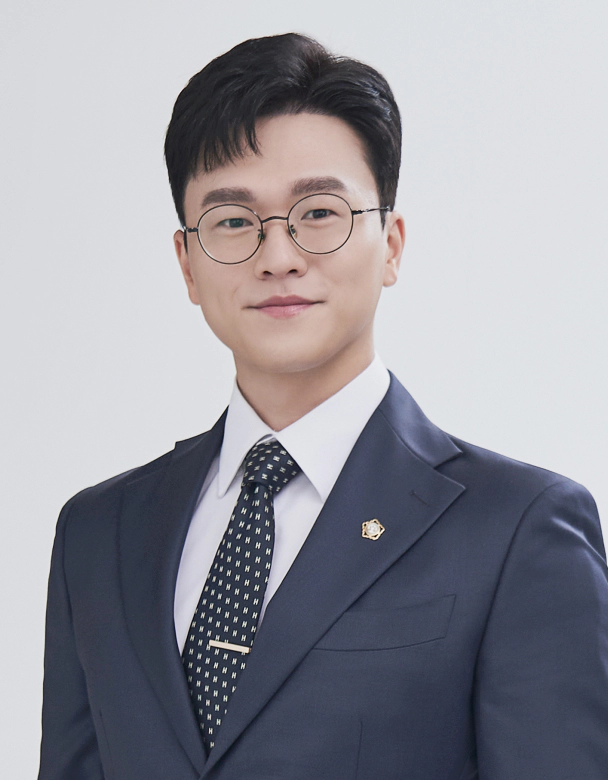 강간·아청법·여청강력 성범죄 전문 변호사 긴급대응 지원센터장 김민기